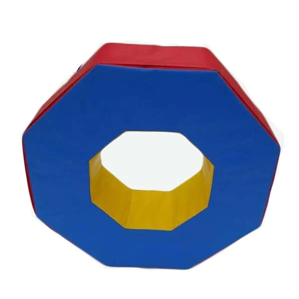 Hohle achteckige Säule