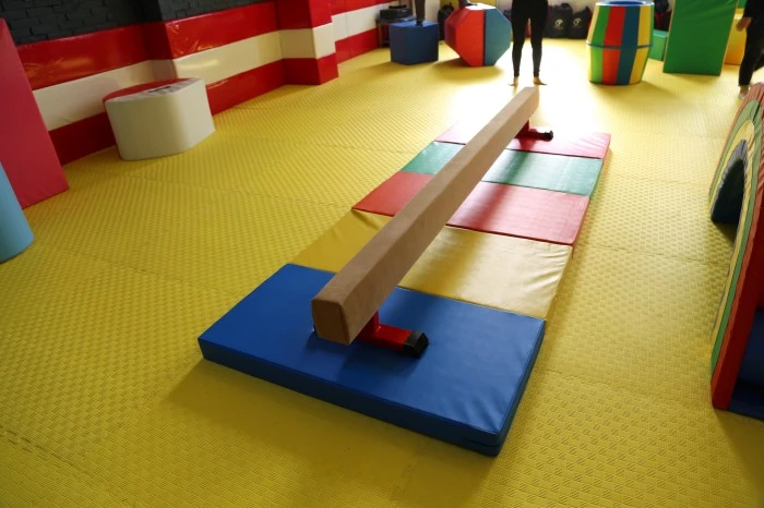 Low Balance Beam And Mats